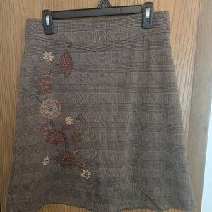 VTG New York and Co. Embroidered Floral Plaid Stretch Knee Length Skirt-M